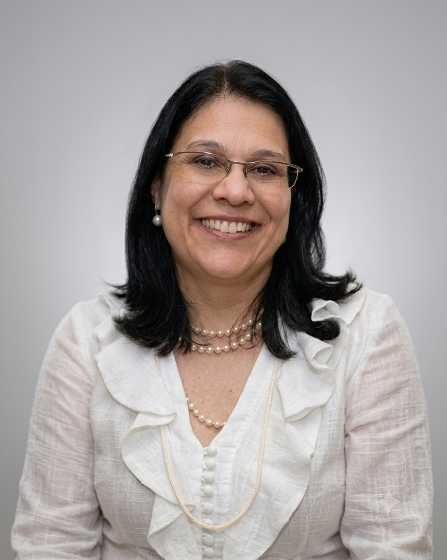 Dra. Roberta Martinelli em ambiente clínico